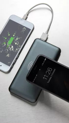 10 000 mAh gyorstöltős 10W vezeték nélküli powerbank PD-vel