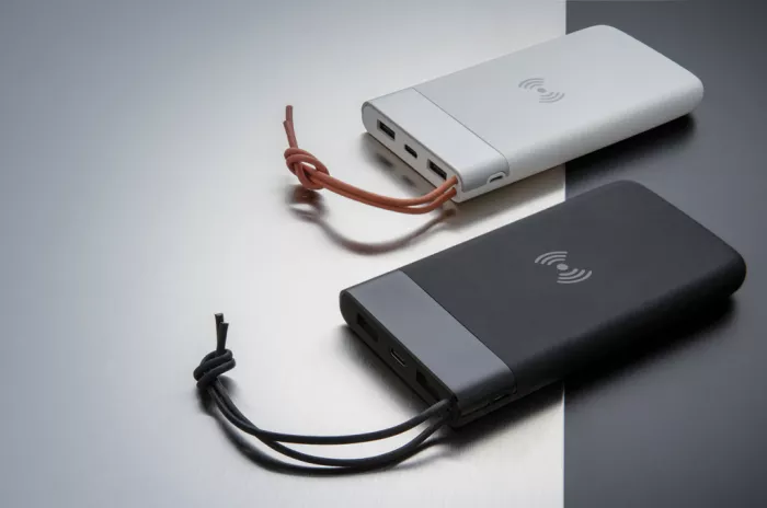 aria-8000-mah-powerbank-5w-os-vezetek-nelkuli-toltessel-feher__548068