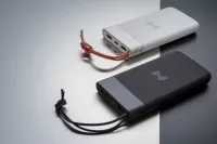 Aria 8000 mAh powerbank 5W-os vezeték nélküli töltéssel