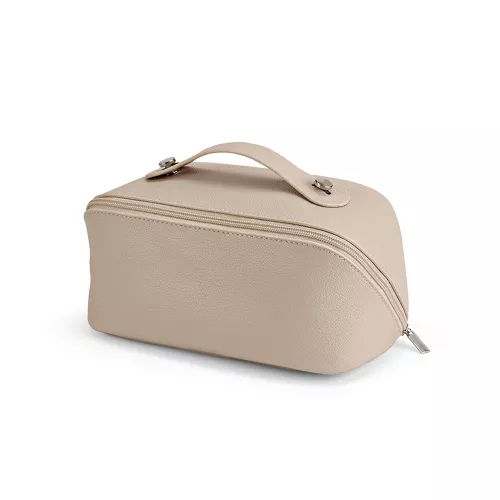 Macao Toiletry Bag